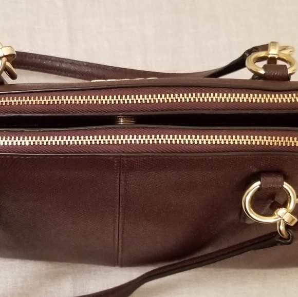 Coach Handbag - Picture 4 of 8